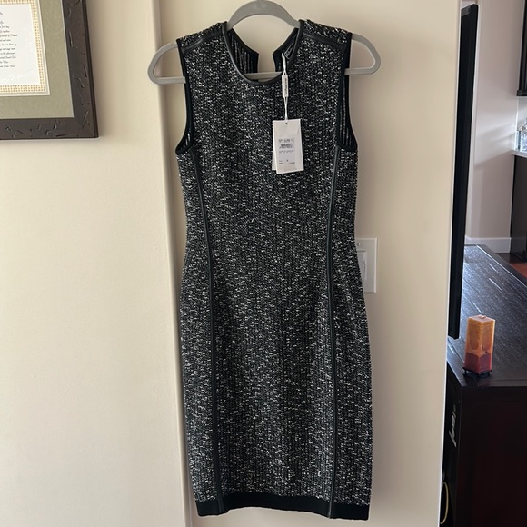 [Salvatore Ferragamo] Salvatore Ferragamo Knit Studs Gancini Button Cardigan Dress Black ML [Used] [Authenticated/Genuine Product Guaranteed] 210204